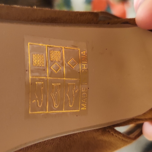 BellaMarie Tan heels - Picture 6 of 6